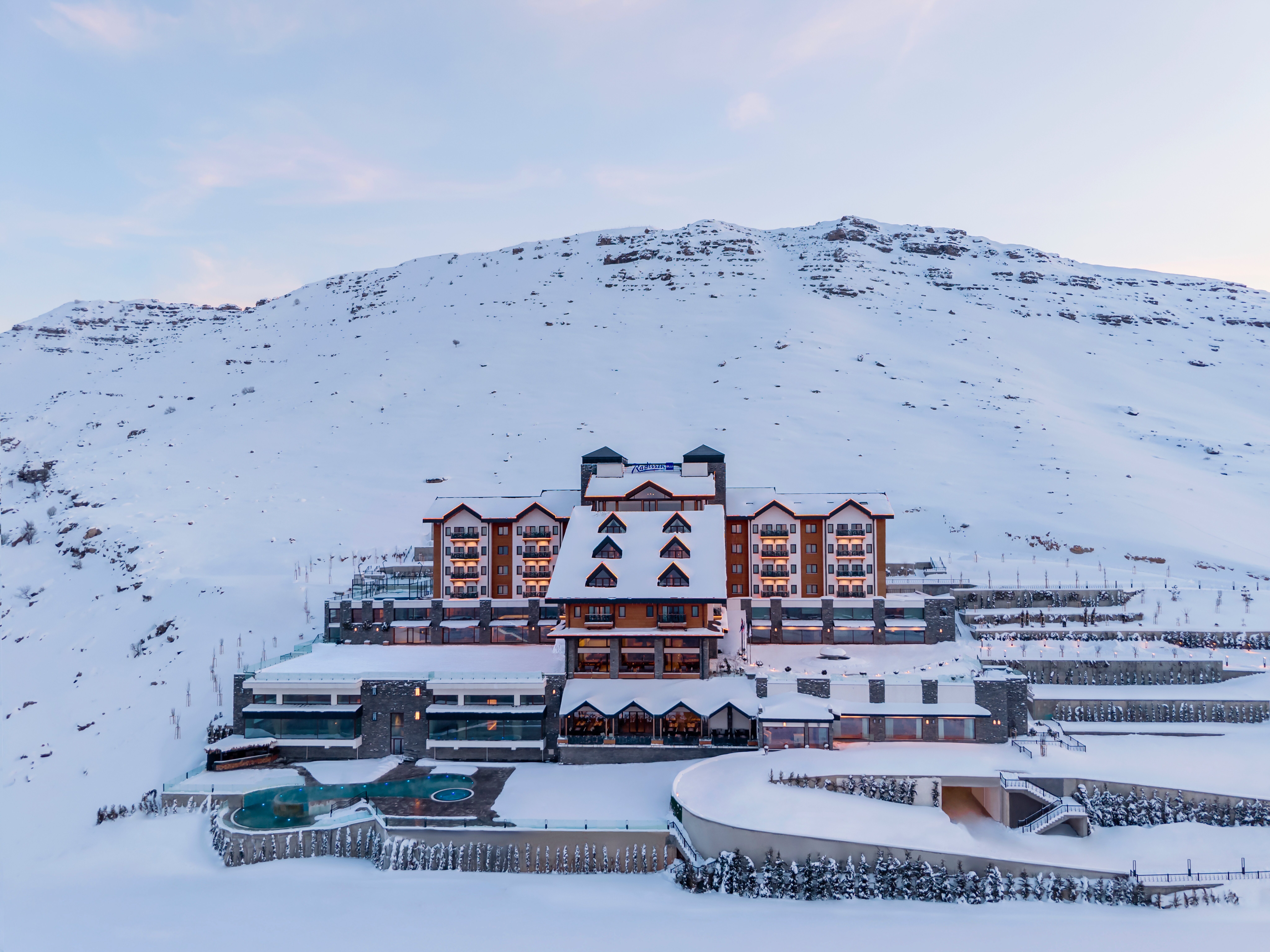 Mountain resort accommodation overlooking the highlands of the Kurdistan Region
